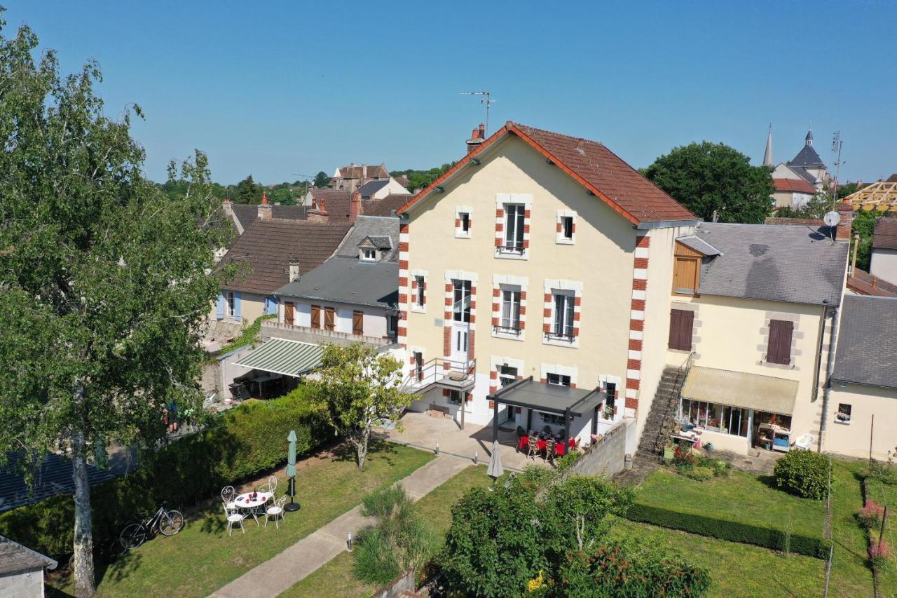 La Chtite Creuse - Chambres D'Hotes - Parking - Abri 2 Roues Boussac  Dış mekan fotoğraf